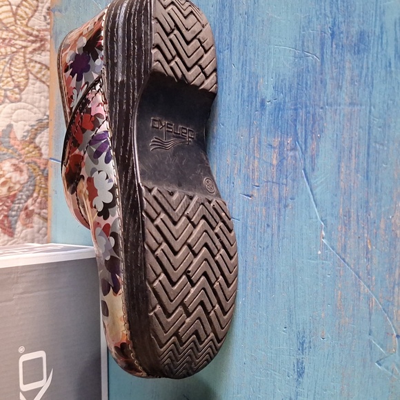 Dansko Boho Flower Size 38 Professional Patent - Picture 5 of 8